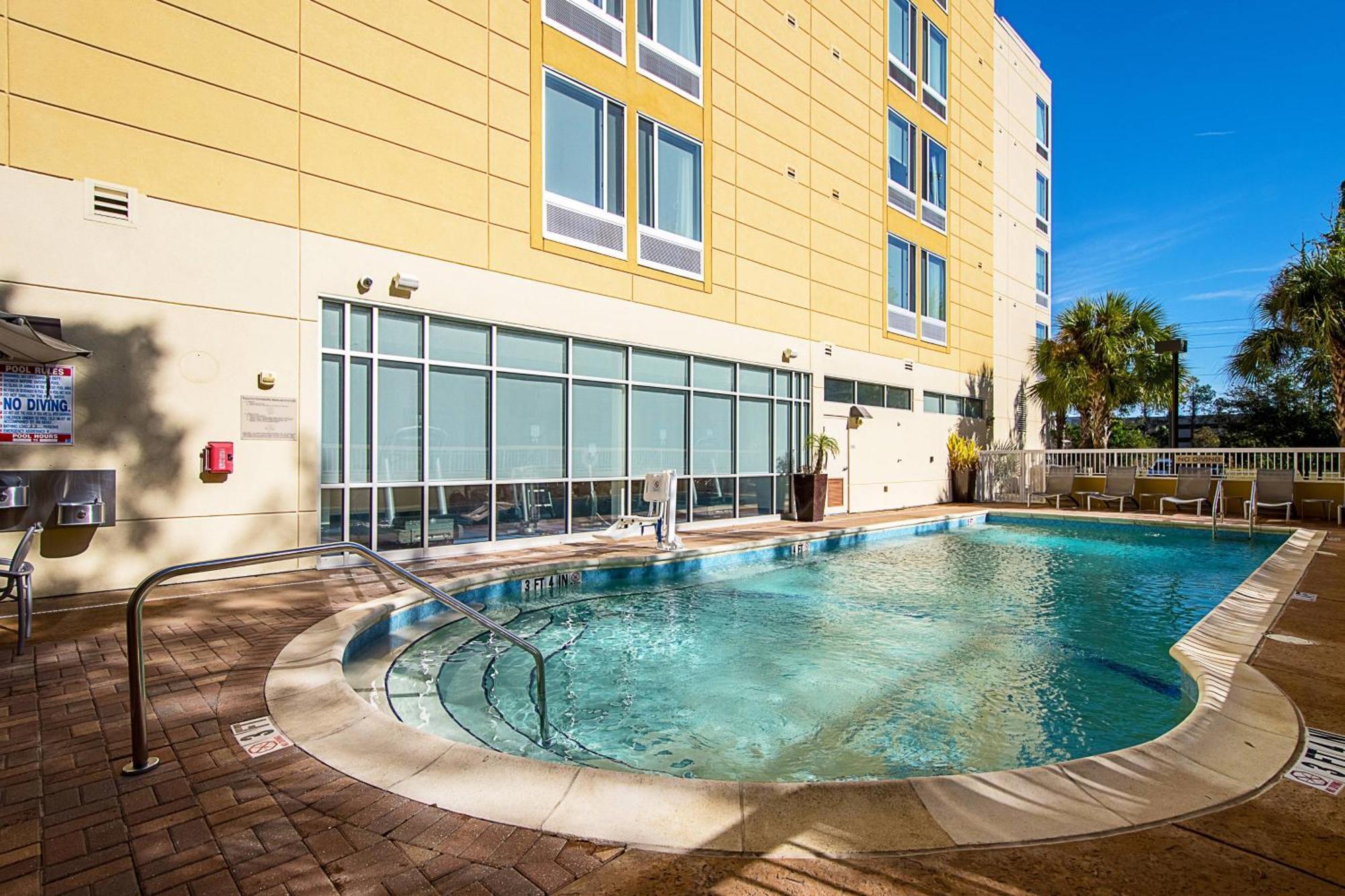 Springhill Suites Tampa North/Tampa Palms Extérieur photo