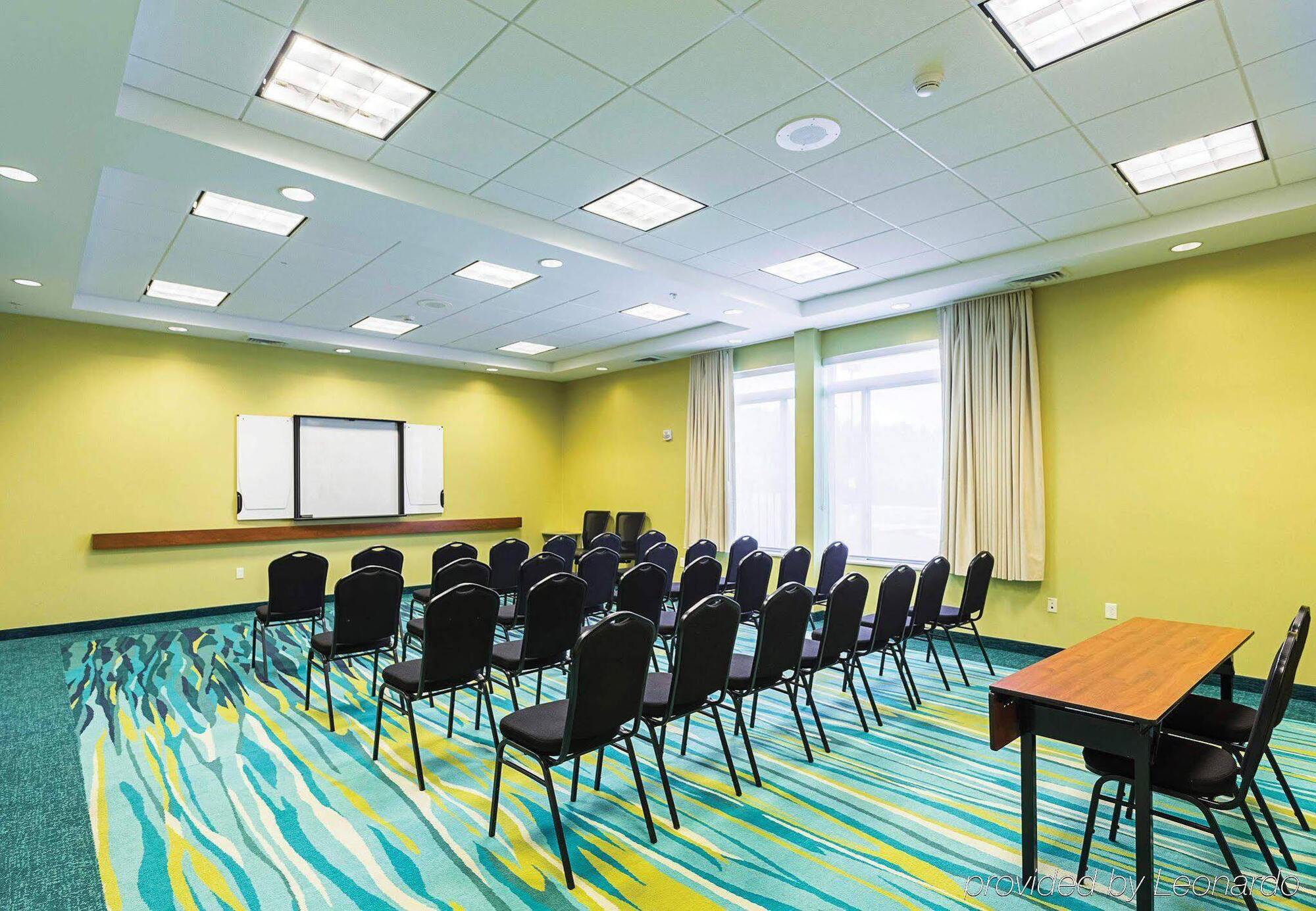 Springhill Suites Tampa North/Tampa Palms Extérieur photo